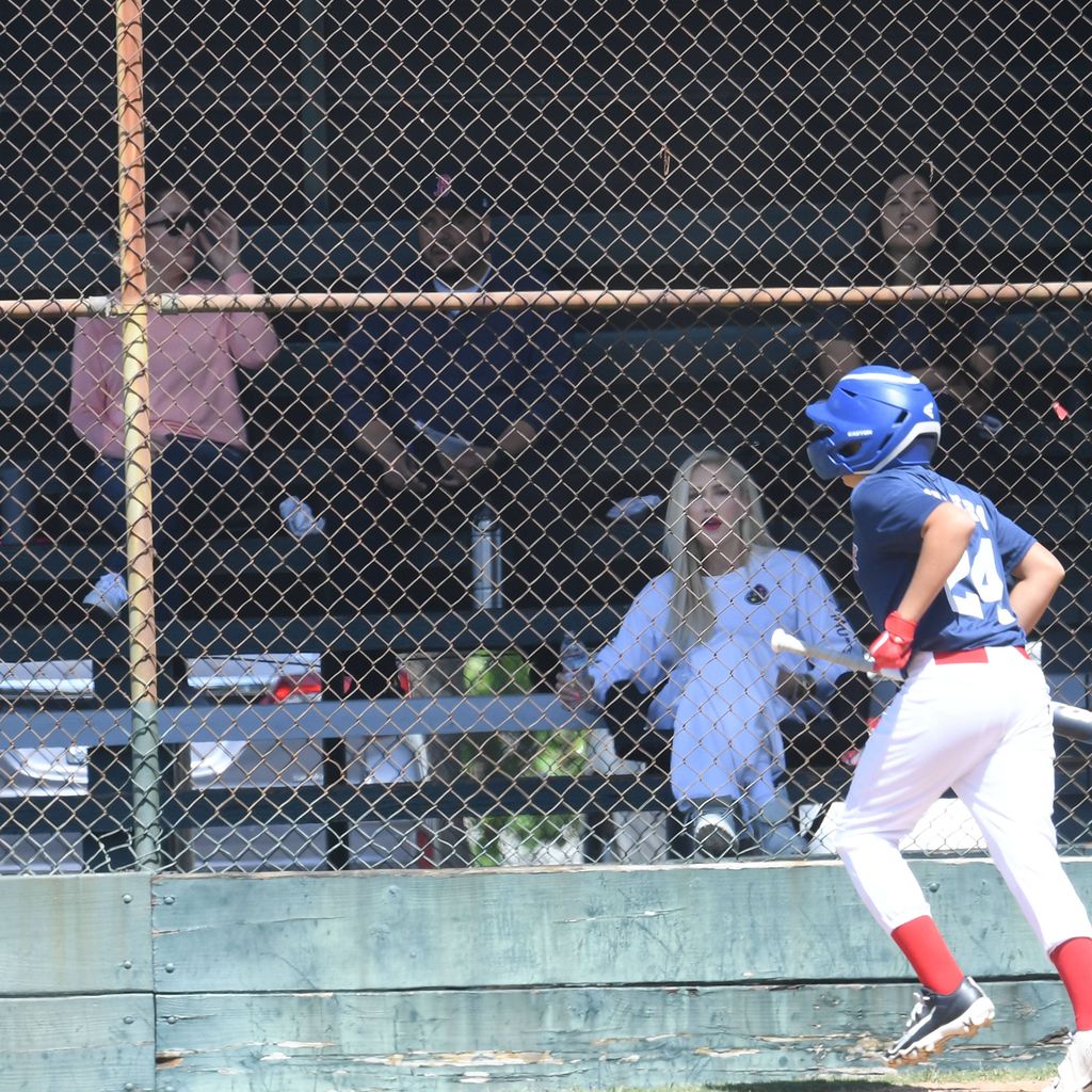 Gavin Rossdale (links) und Gwen Stefani (rechts) bei einem Baseball-Spiel ihres Sohnes