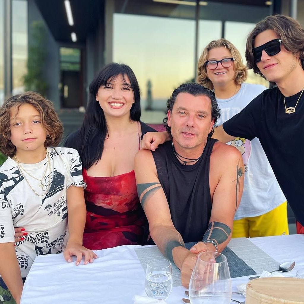 Gavin Rossdale mit seinen Kindern Apollo, Daisy, Zuma und Kingston