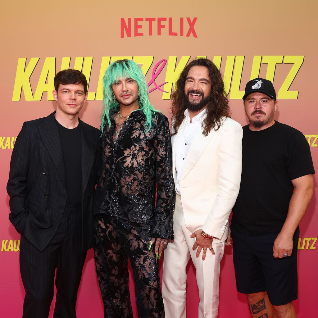 Georg Listing, Bill Kaulitz, Tom Kaulitz und Gustav Schäfer bei der Netflix-Premiere von "Kaulitz & Kaulitz" Staffel 2 in Berlin