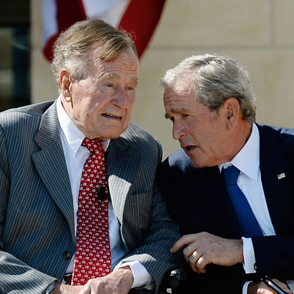 George H. W. Bush und George W. Bush