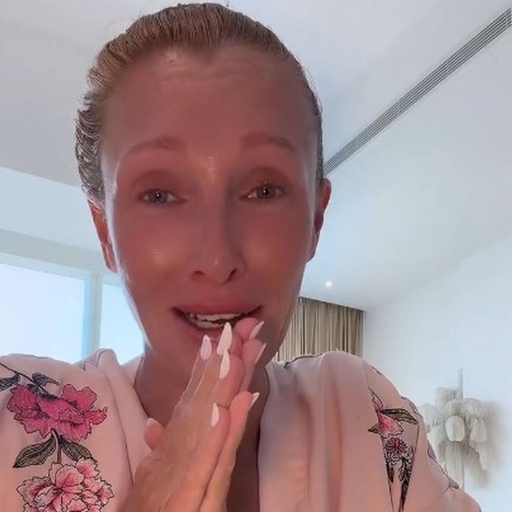 Georgina Fleur weint Freudentränen