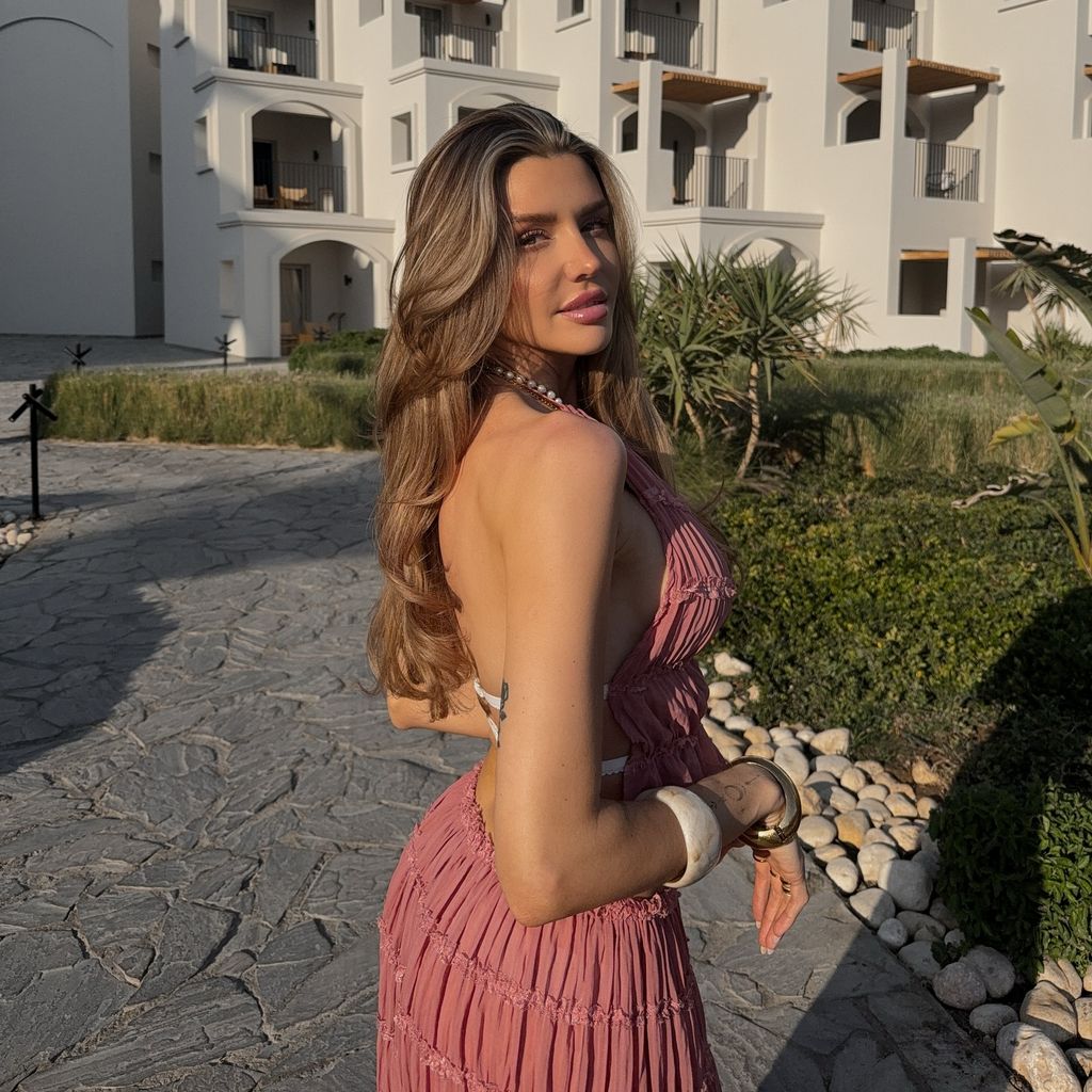Gerda Lewis, Influencerin