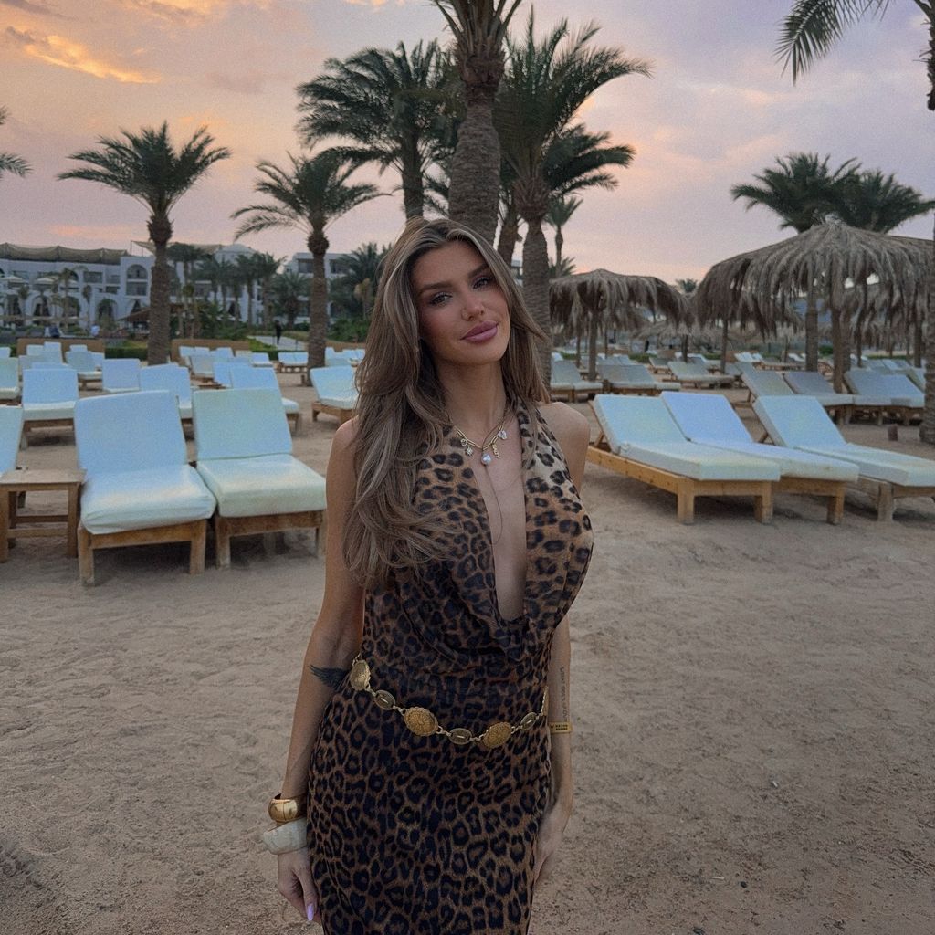 Gerda Lewis, Influencerin