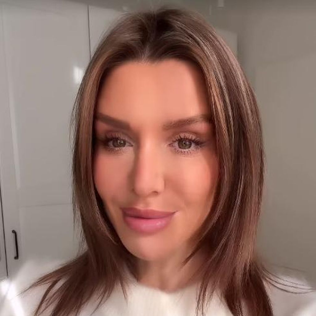 Gerda Lewis, Influencerin