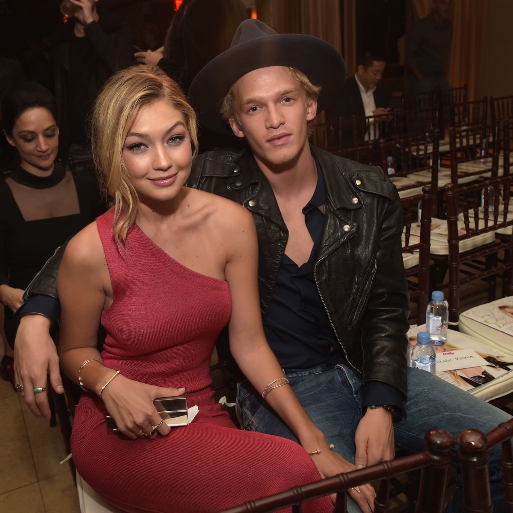 Gigi Hadid und Cody Simpson bei der "Fashion Los Angeles Awards"-Show in West Hollywood, 2015