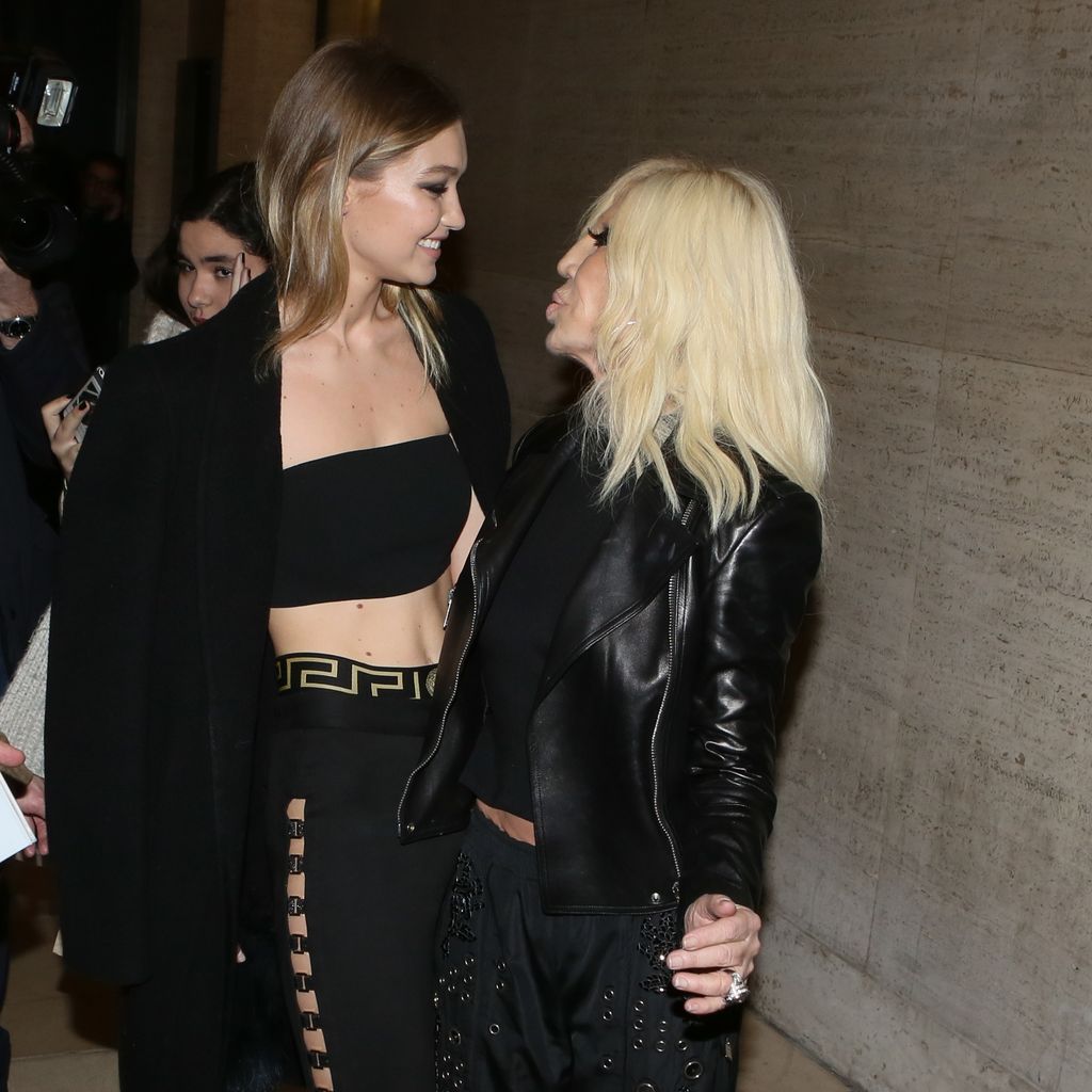 Gigi Hadid und Donatella Versace