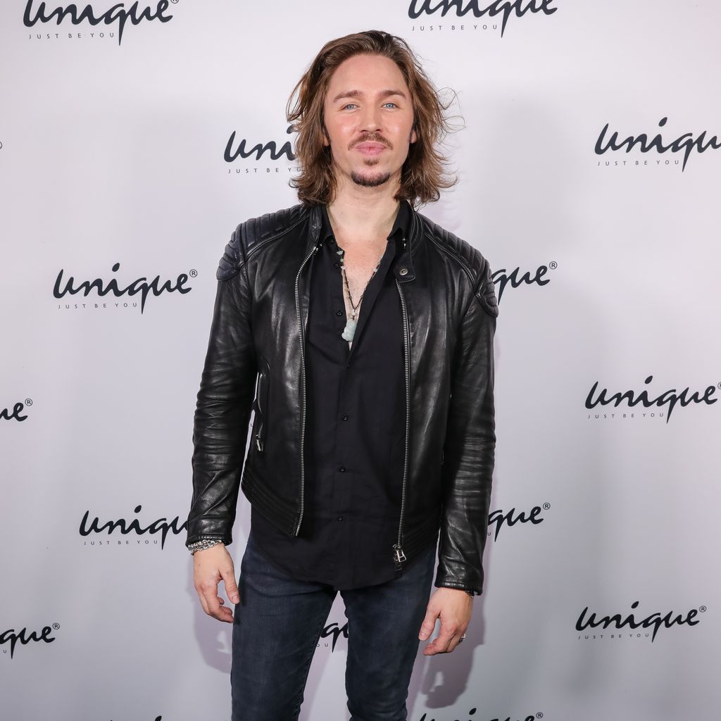 Gil Ofarim, Sänger