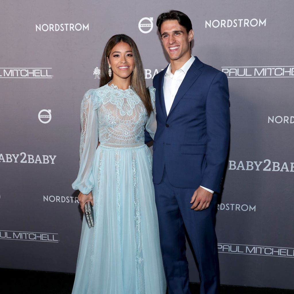 Gina Rodriguez und ihr Ehemann Joe LoCicero im November 2019