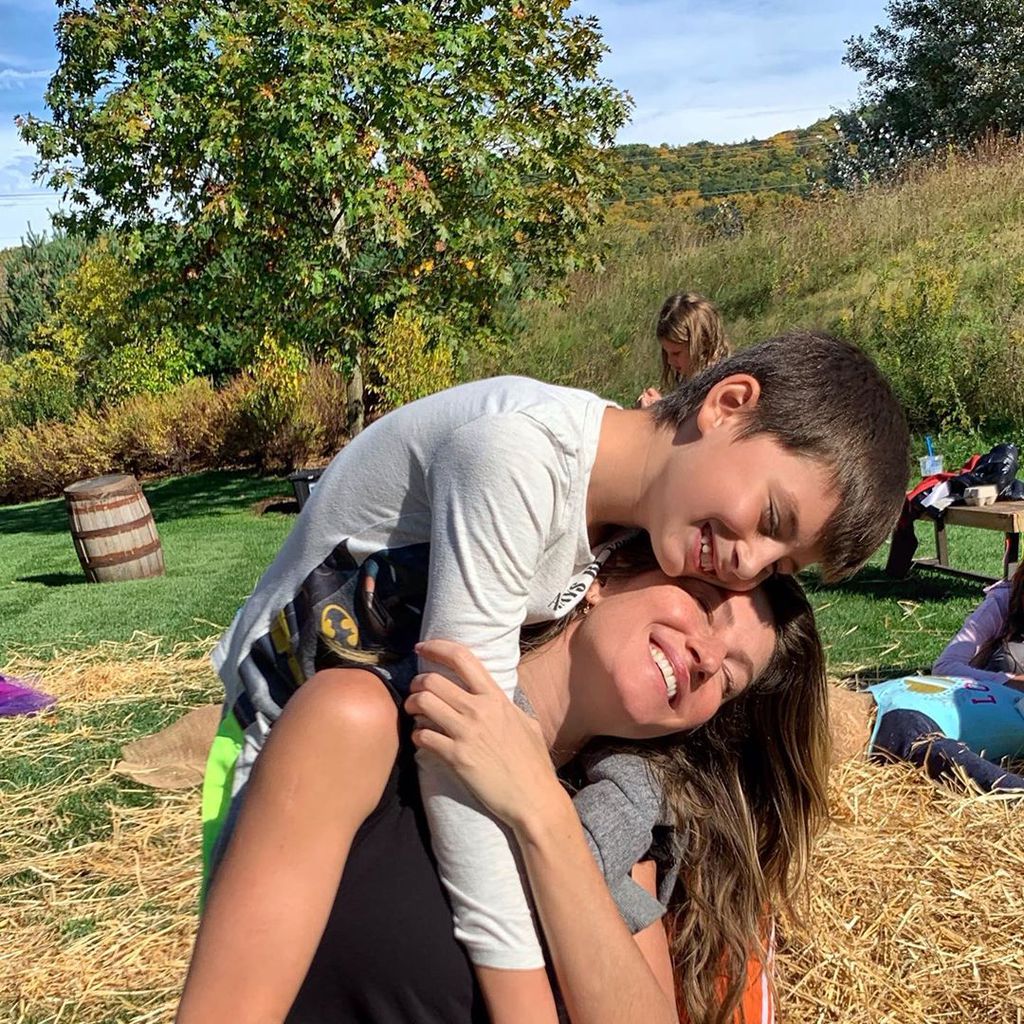 Gisele Bündchen und ihr Sohn Benjamin Brady im Dezember 2019