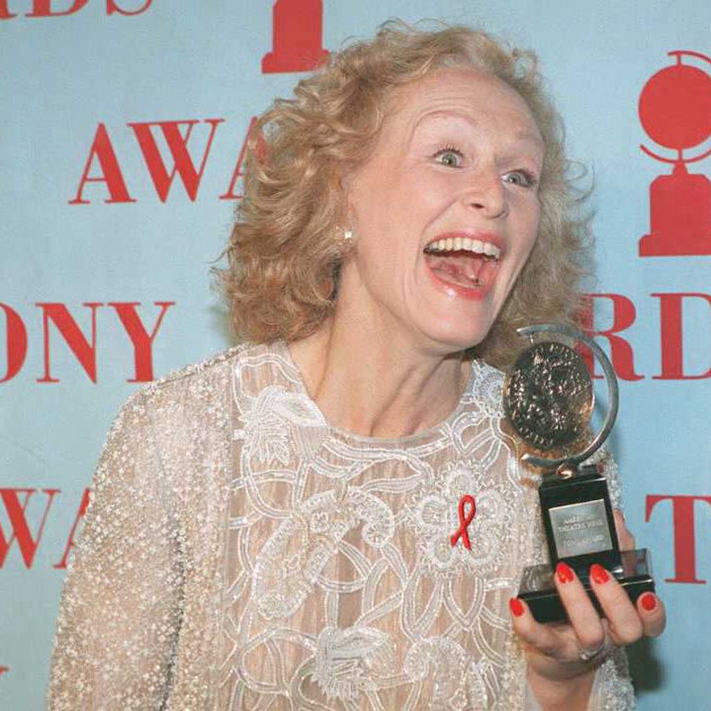 Glenn Close mit dem Tony Award, Juni 1995