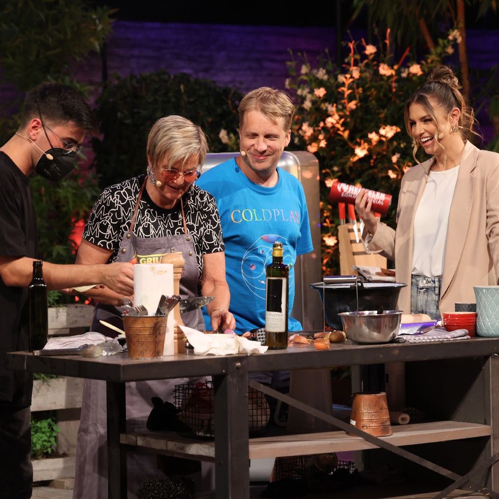 Gloria von Thurn und Taxis, Oliver Pocher und Laura Wontorra bei "Grill den Henssler", 2022