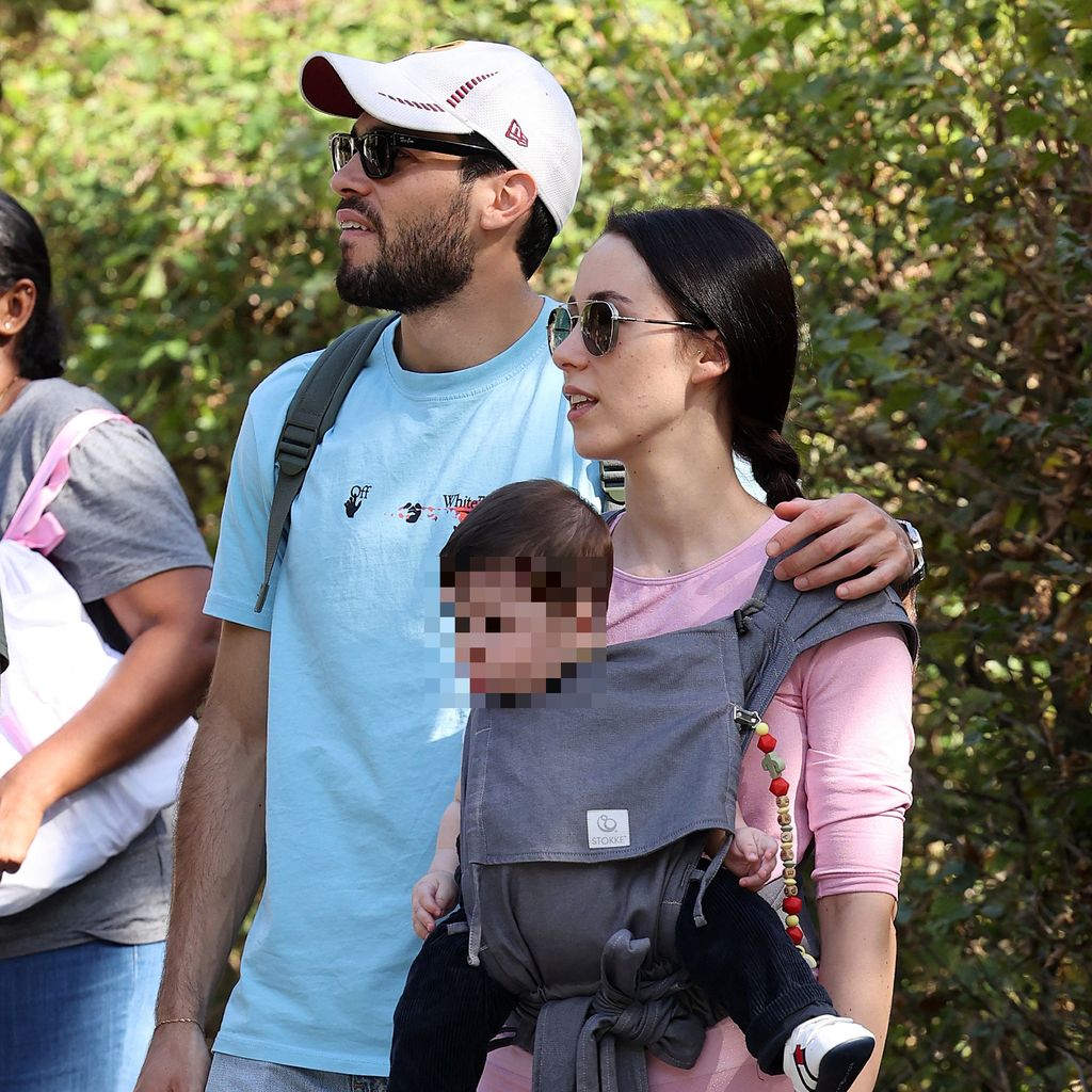Goffredo Cerza, Aurora Ramazzotti und ihr Baby im Oktober 2023