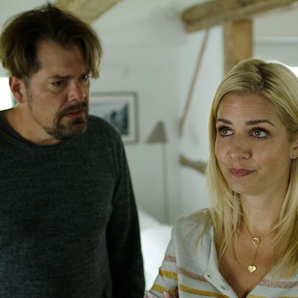 GZSZ-Star Daniel Fehlow spricht zu Susan Sideropoulus bei "Leon – Kämpf um deine Liebe!"