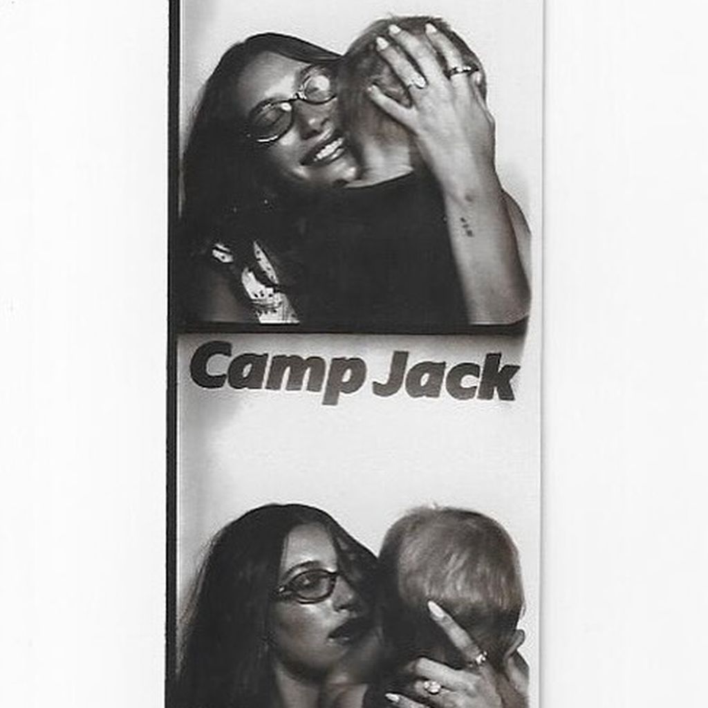 Hailey Bieber feiert den ersten Geburtstag ihres Sohns Jack