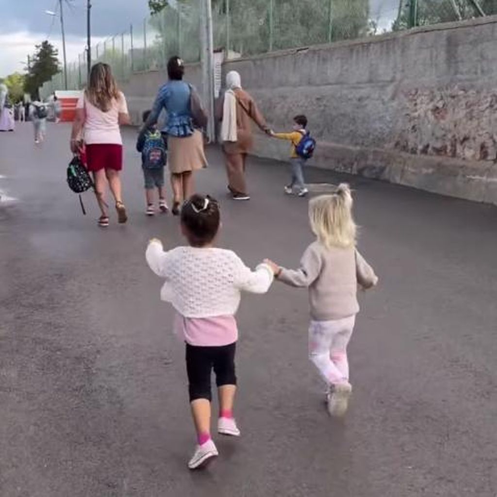 Hailey-Su Haller, Tochter von Jessica Haller