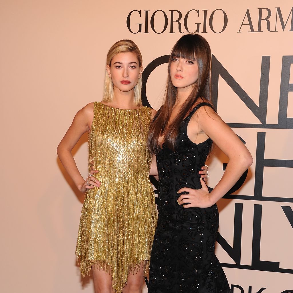 Hailey Bieber und Alaia Baldwin in New York