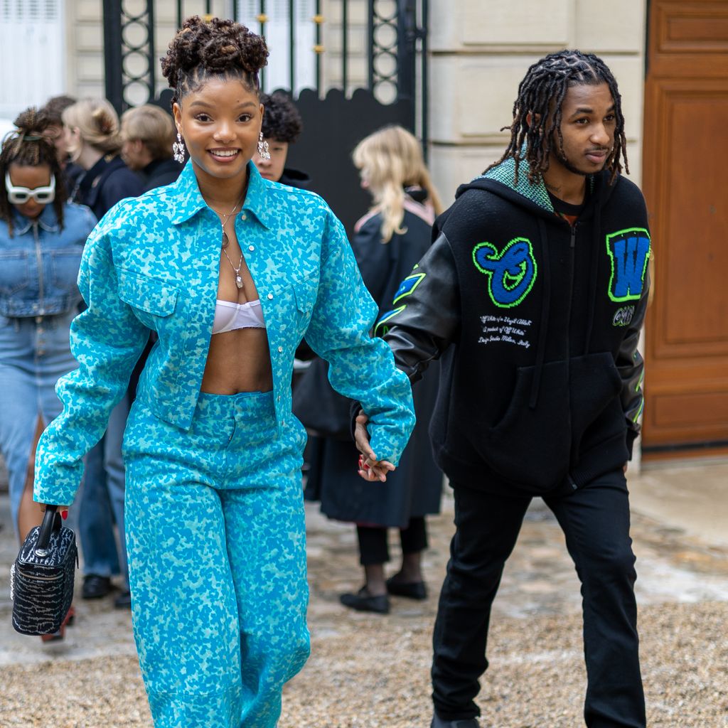 Halle Bailey und DDG bei einem Event in Paris im September 2022