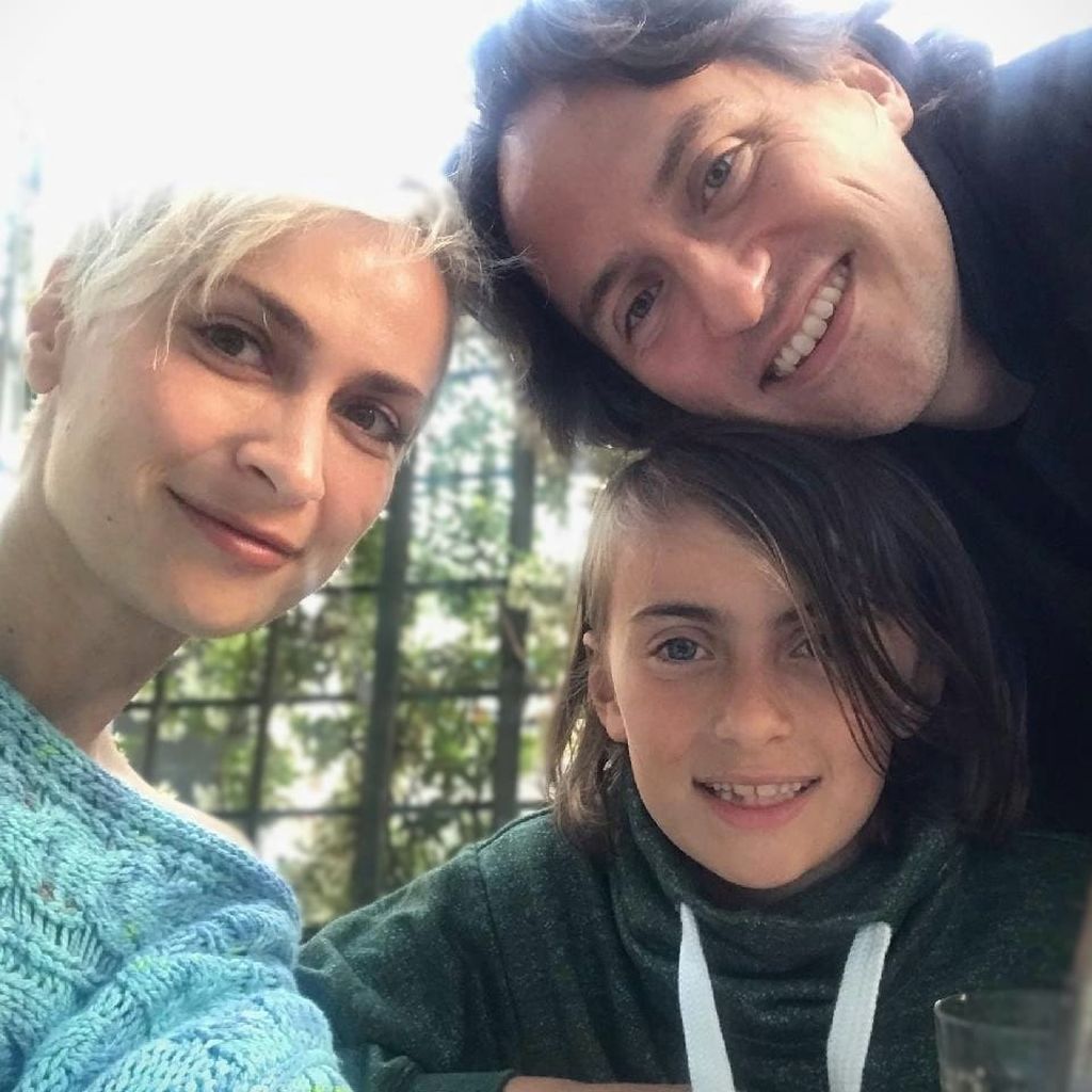 Halyna Hutchins mit ihrem Sohn und Mann Matthew