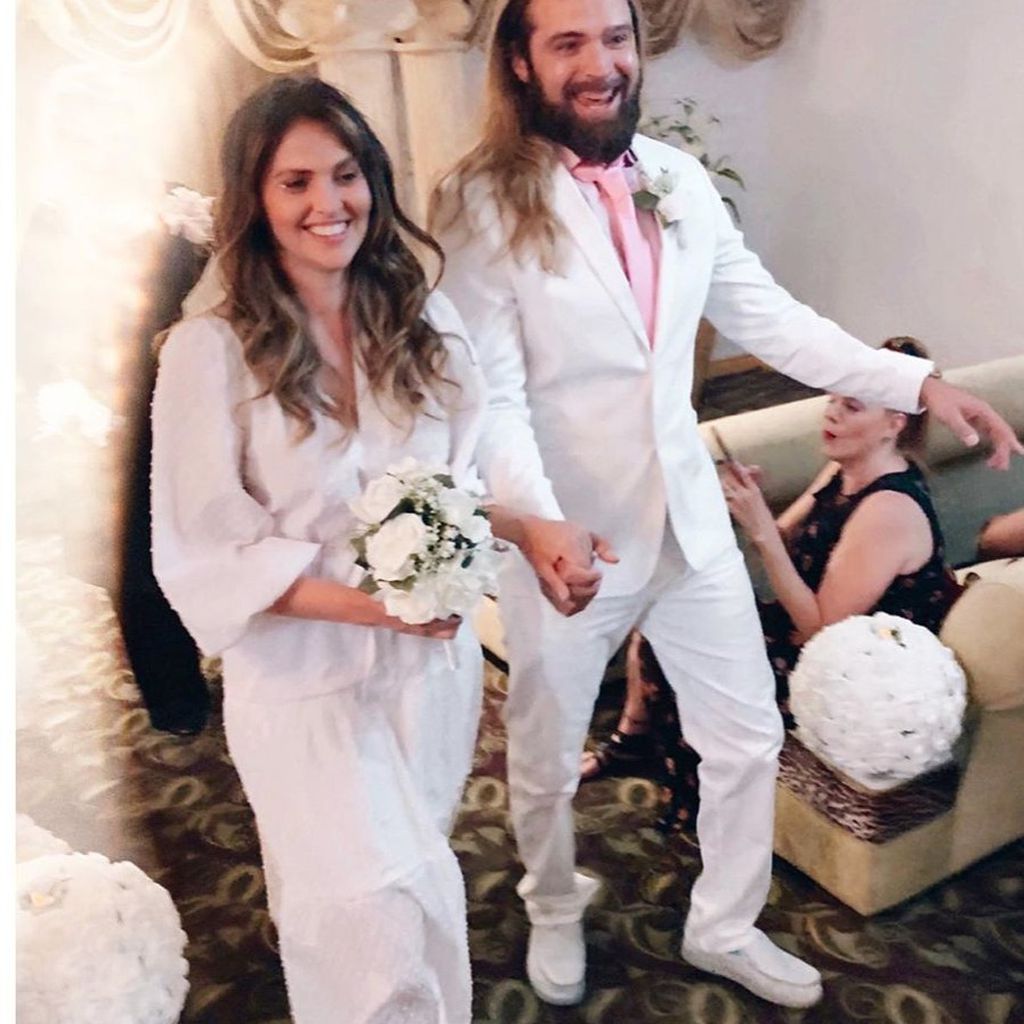 Hana Nitsche und Chris Welch bei ihrer Hochzeit