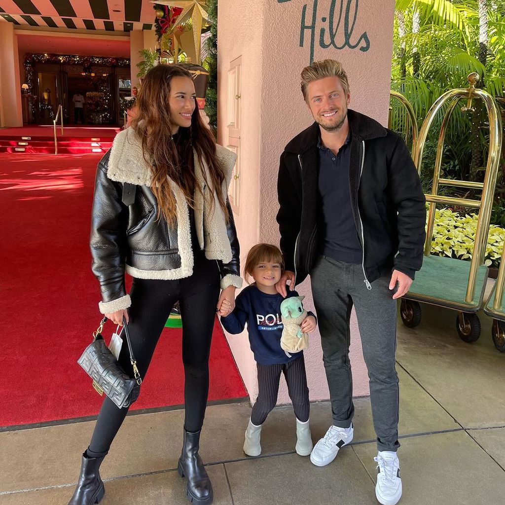 Hanna und Jörn Schlönvoigt mit ihrer Tochter Delia