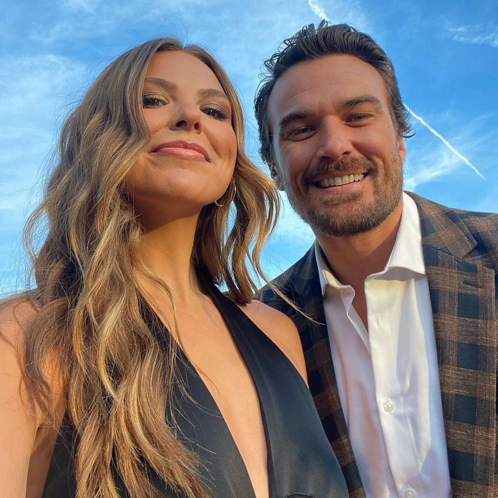 Hannah Brown und Adam Woolard, November 2023