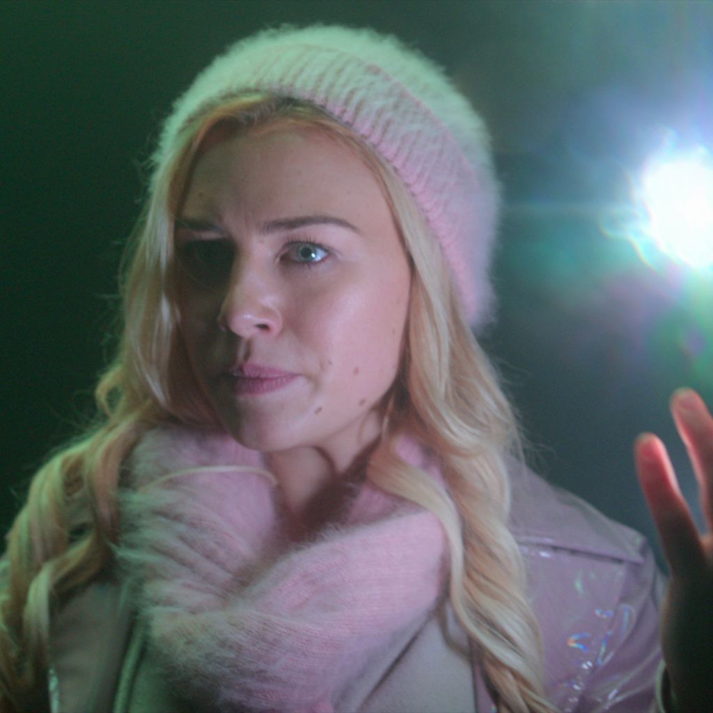 Hannah van der Westhuysen als Stella in "Fate: The Winx Saga"
