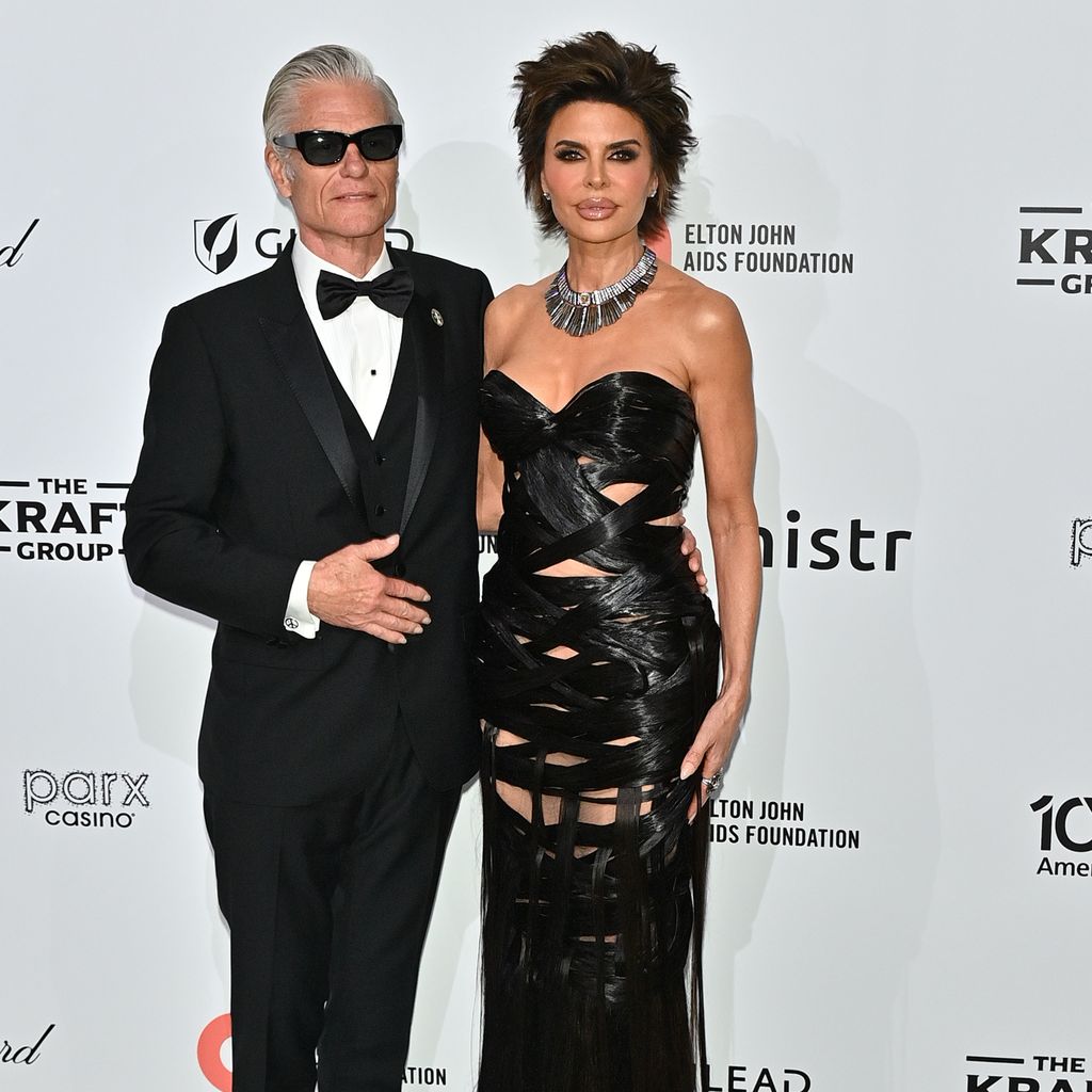 Harry Hamlin und Lisa Rinna bei der Elton John AIDS-Stiftung Academy Awards Viewing Party in West Hollywood, 15. März 2026