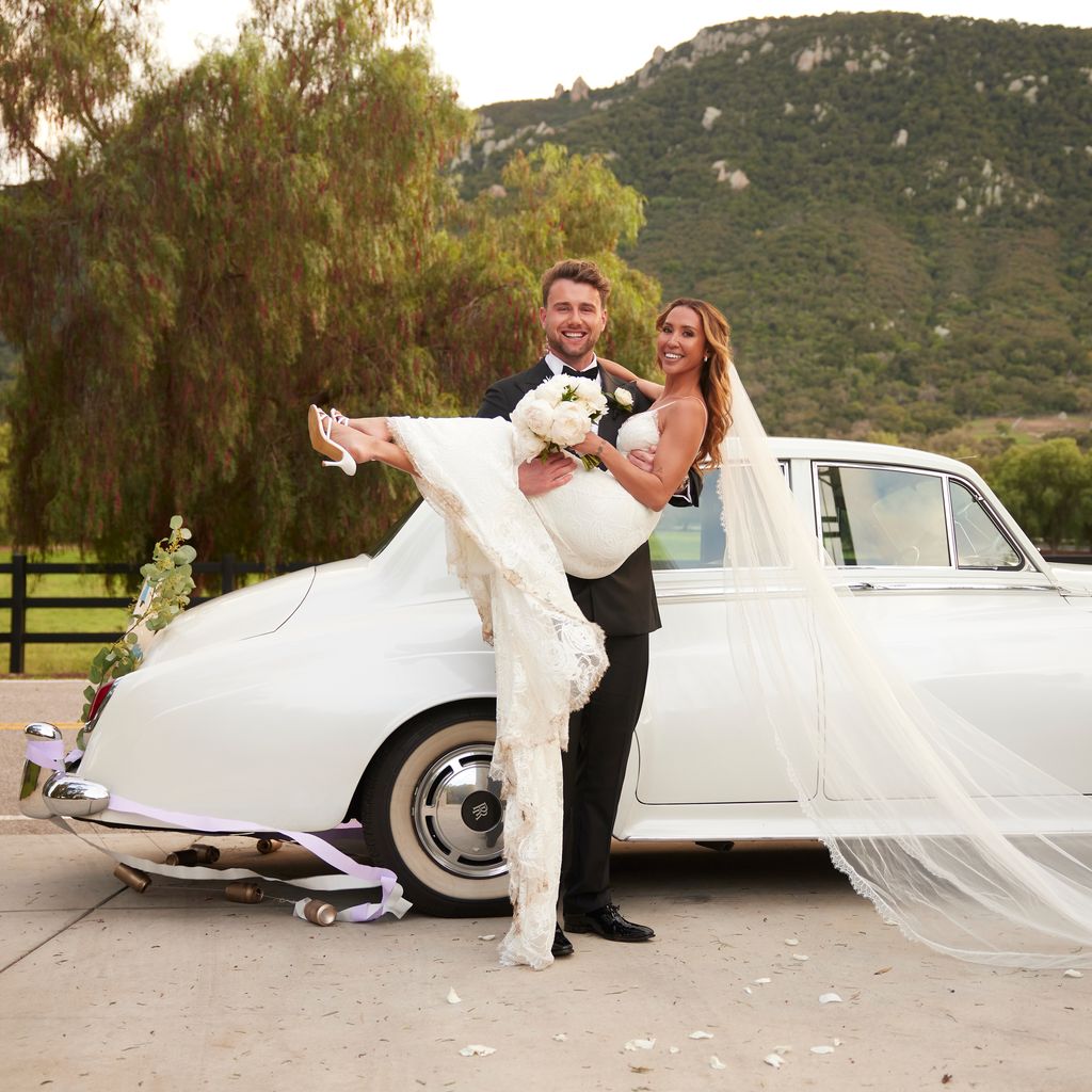 Harry Jowsey und Amber Mozo an ihrem Hochzeitstag in "Let's Marry Harry"