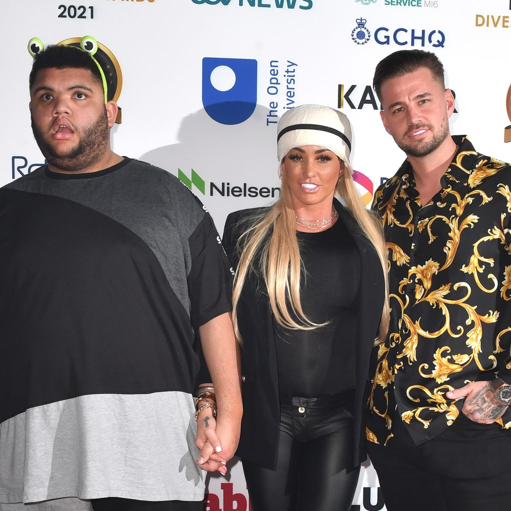 Harvey Price, Katie Price und Carl Woods bei den National Diversity Awards