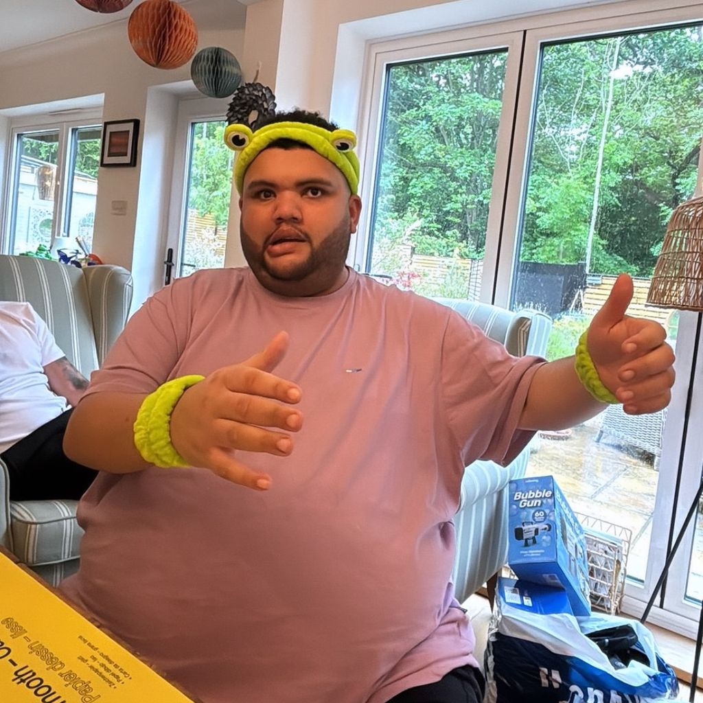 Harvey Price an seinem Geburtstag im Mai 2025