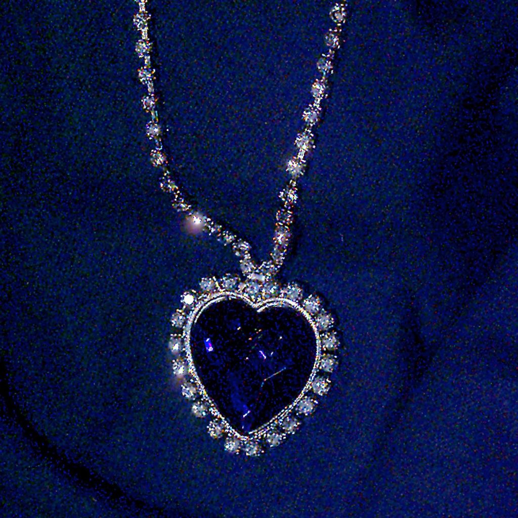 "Heart of the Ocean"-Kette aus dem Film "Titanic"