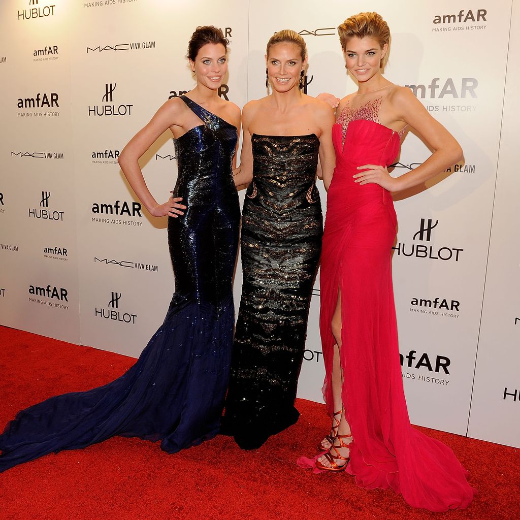 Sarah-Anessa Hitzschke Heidi Klum und Luisa Hartema auf der amfAR-Gala 2012