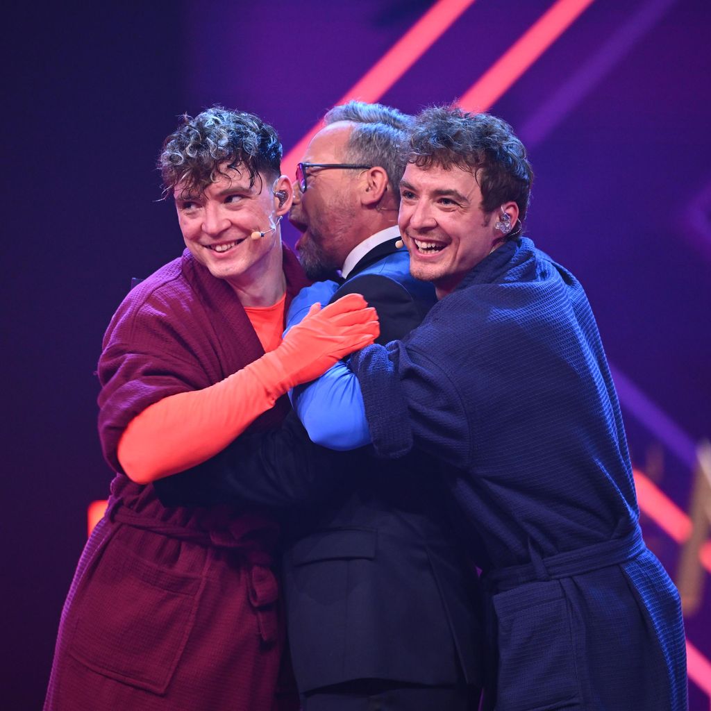 Heiko Lochmann, Matthias Opdenhövel und Roman Lochmann bei "The Masked Singer"