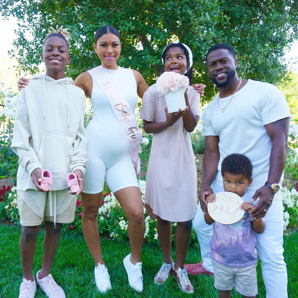 Hendrix, Eniko, Heaven, Kevin und Kenzo Kash Hart