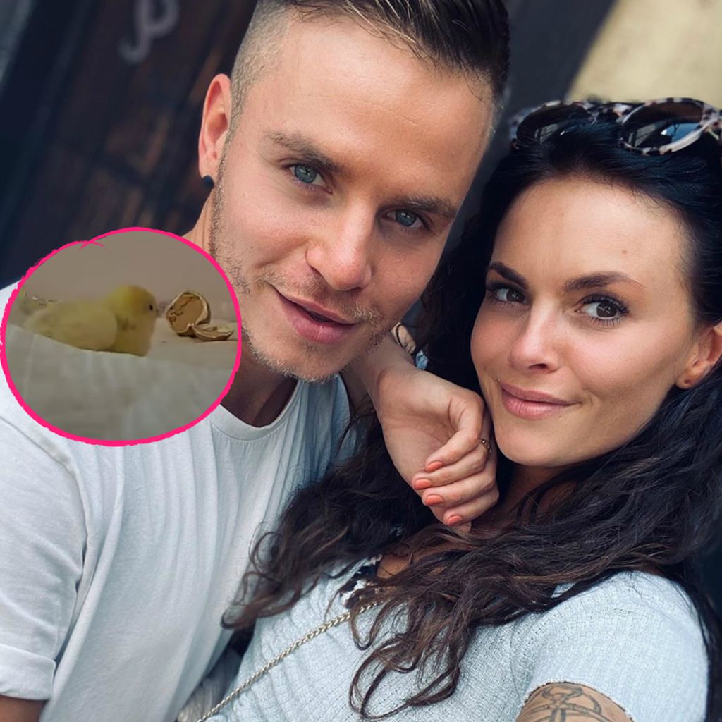 Henning Merten und Denise Kappès mit ihrem Küken Inge