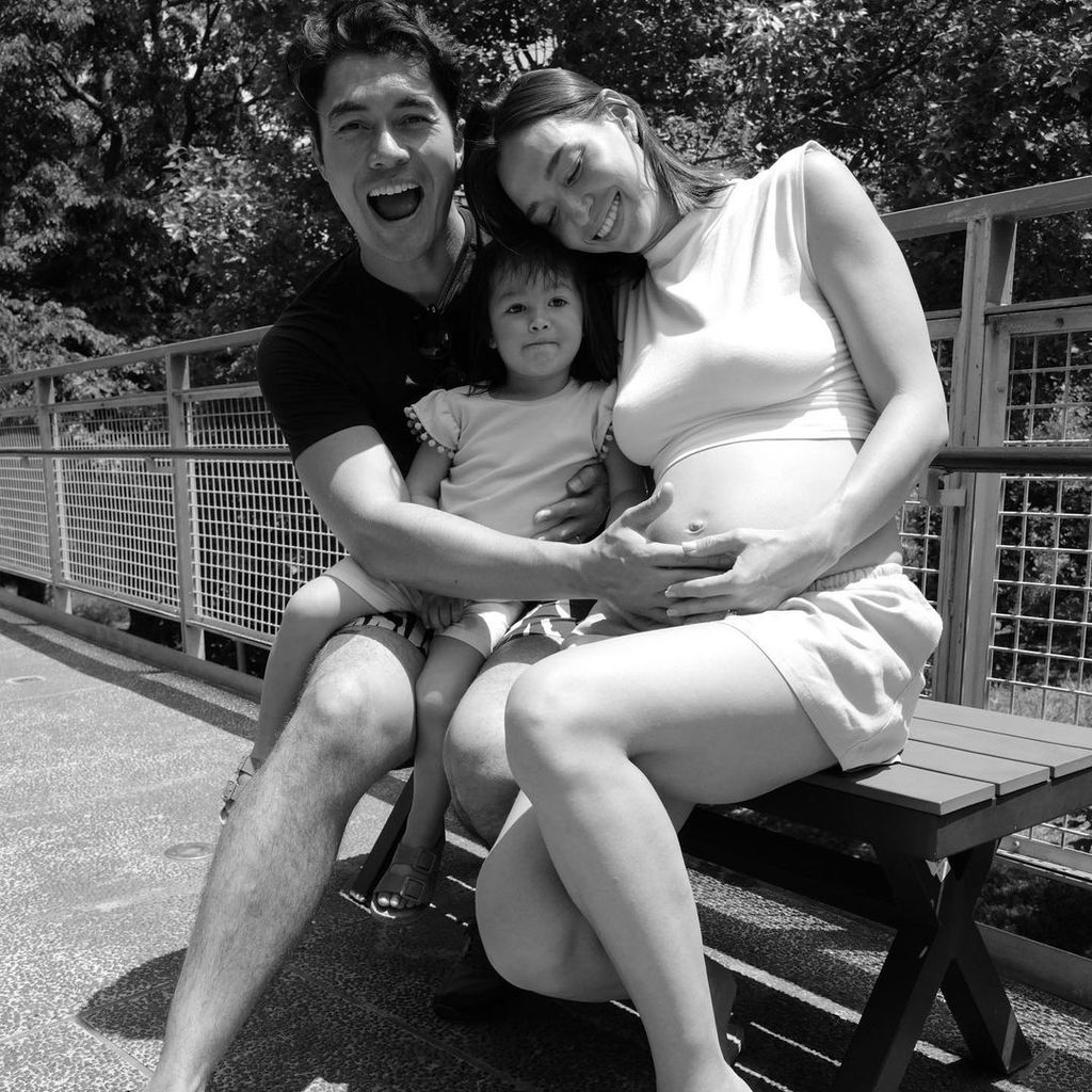 Henry Golding mit seiner Familie
