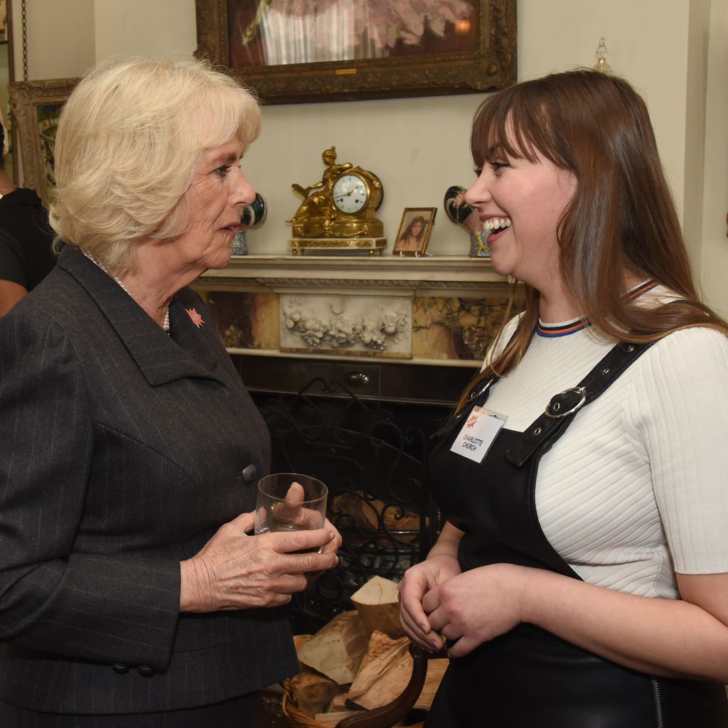 Herzogin Camilla und Charlotte Church im Clarence House in London, 2019