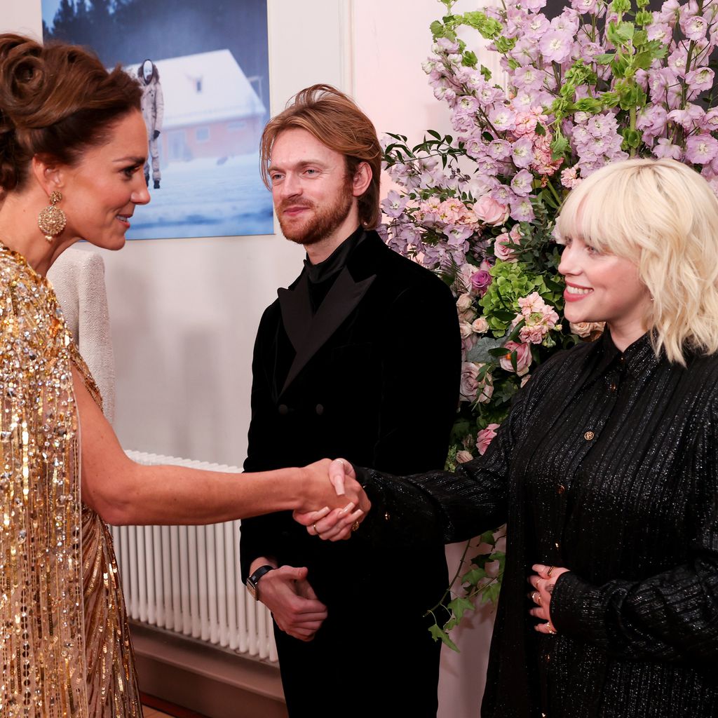 Herzogin Kate, Finneas und Billie Eilish bei der Premiere von "Keine Zeit zu sterben" in London