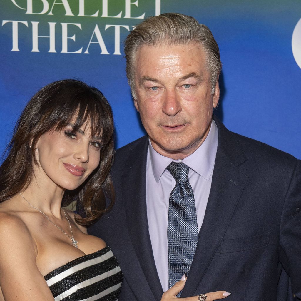 Hilaria Baldwin mit Alec Baldwin bei der ABT Spring Gala 2025 in New York