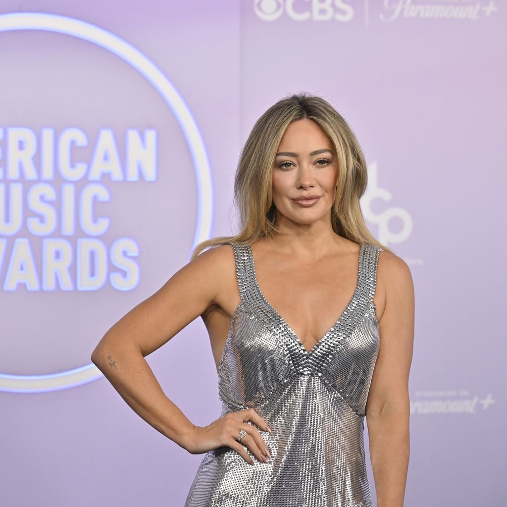 Hilary Duff bei den American Music Awards 2026