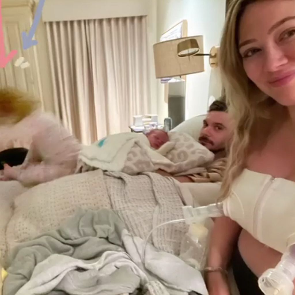 Hilary Duff mit ihrem Mann Matthew und ihren Kindern