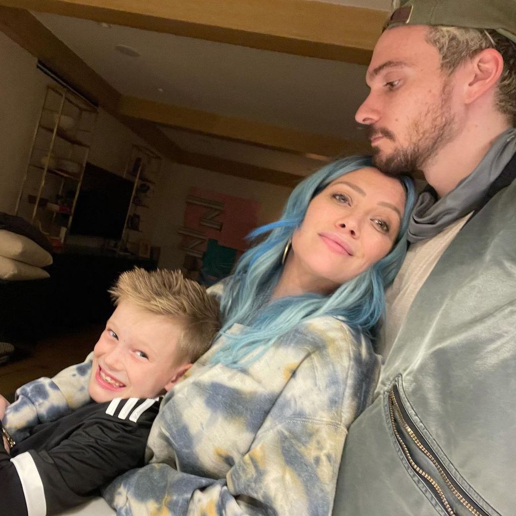 Hilary Duff mit ihrem Sohn Luca und ihrem Mann Matthew Koma