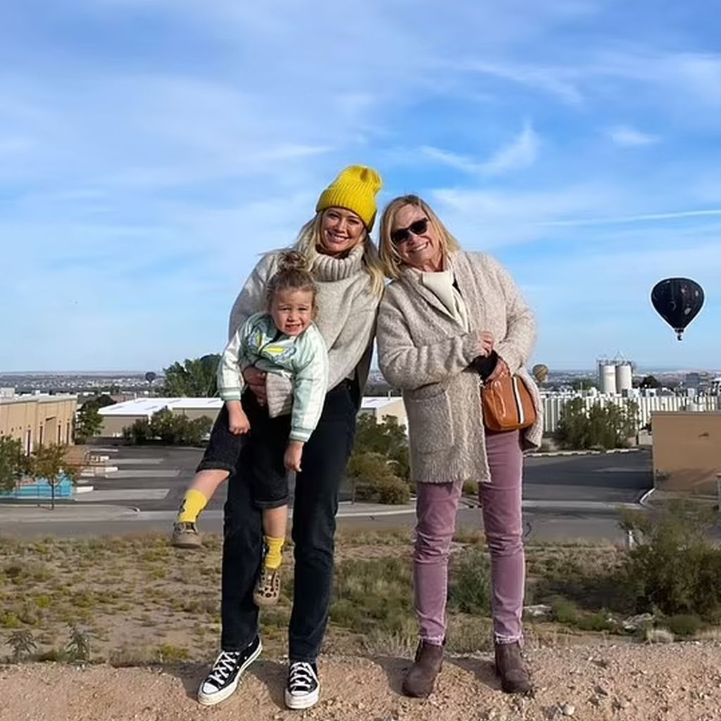 Hilary Duff mit Tochter Banks Violet und Mutter Susan