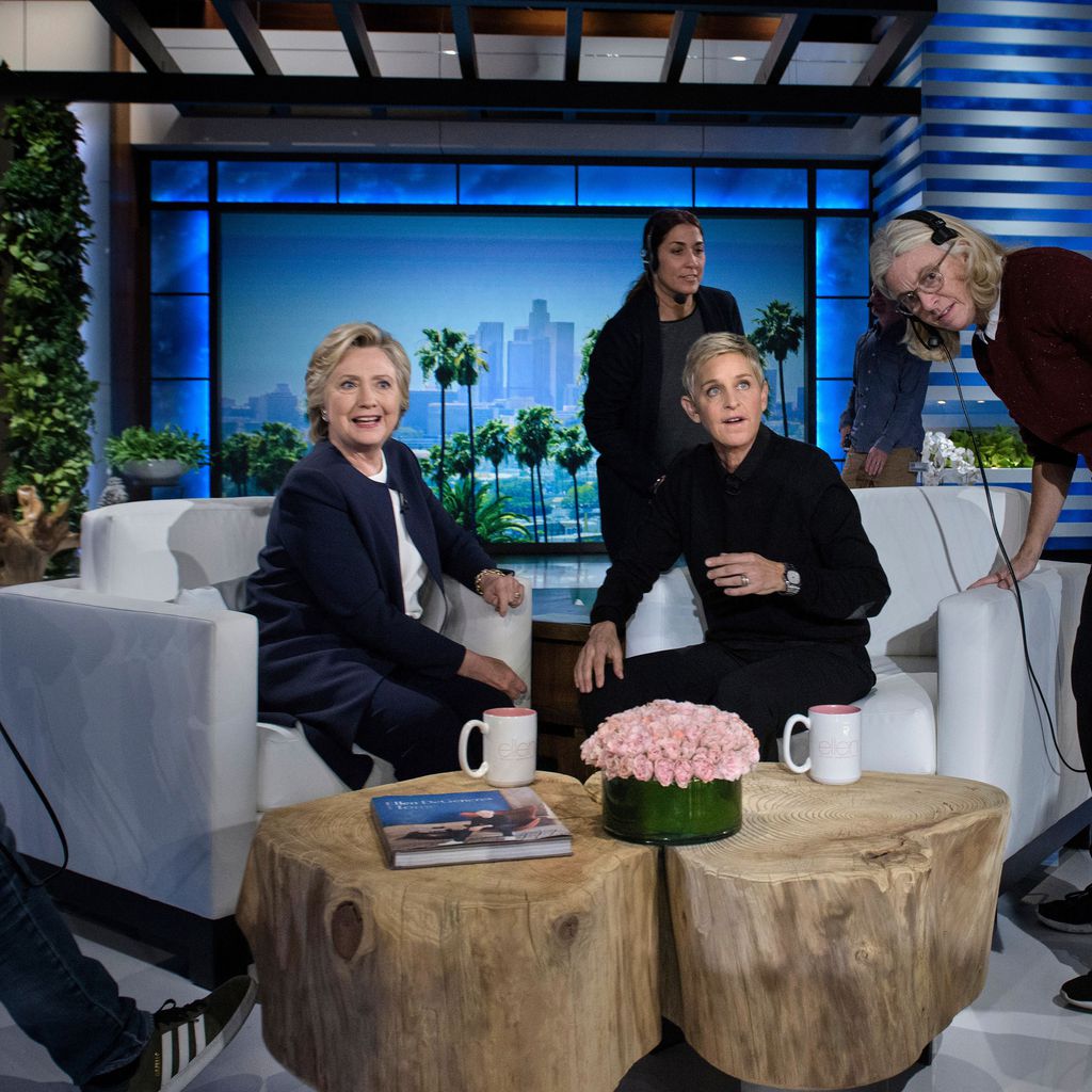 Hillary Clinton und Ellen DeGeneres in der "The Ellen DeGeneres Show" in Burbank im Oktober 2016
