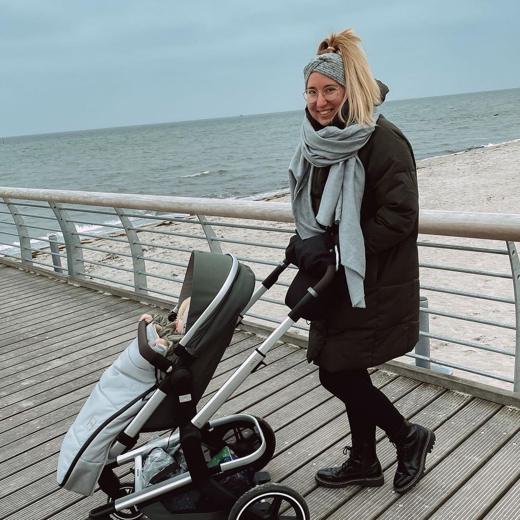 "Hochzeit auf den ersten Blick"-Kandidatin Melissa und ihr Kind