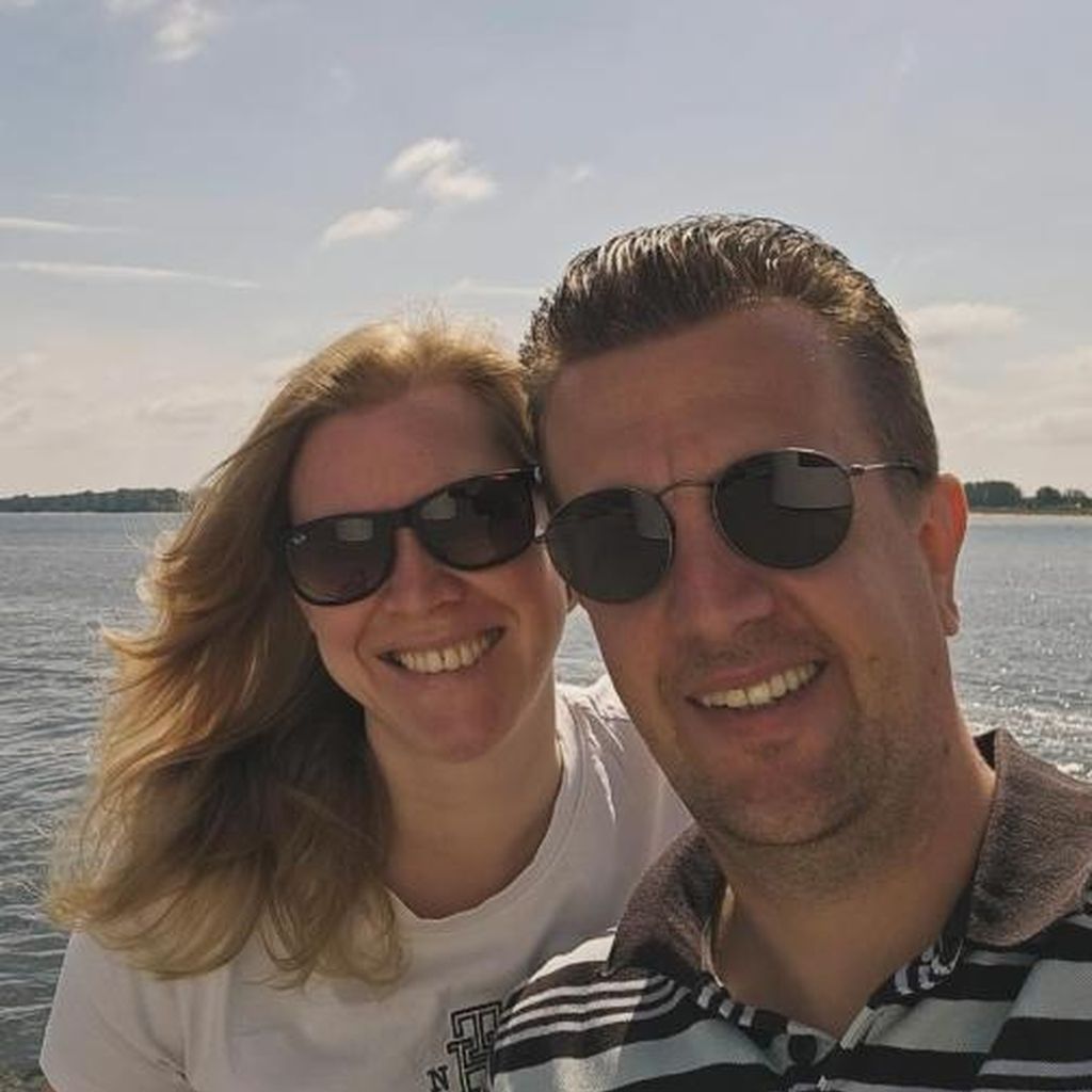 "Hochzeit auf den ersten Blick"-Nadine mit ihrem neuen Partner, 2025