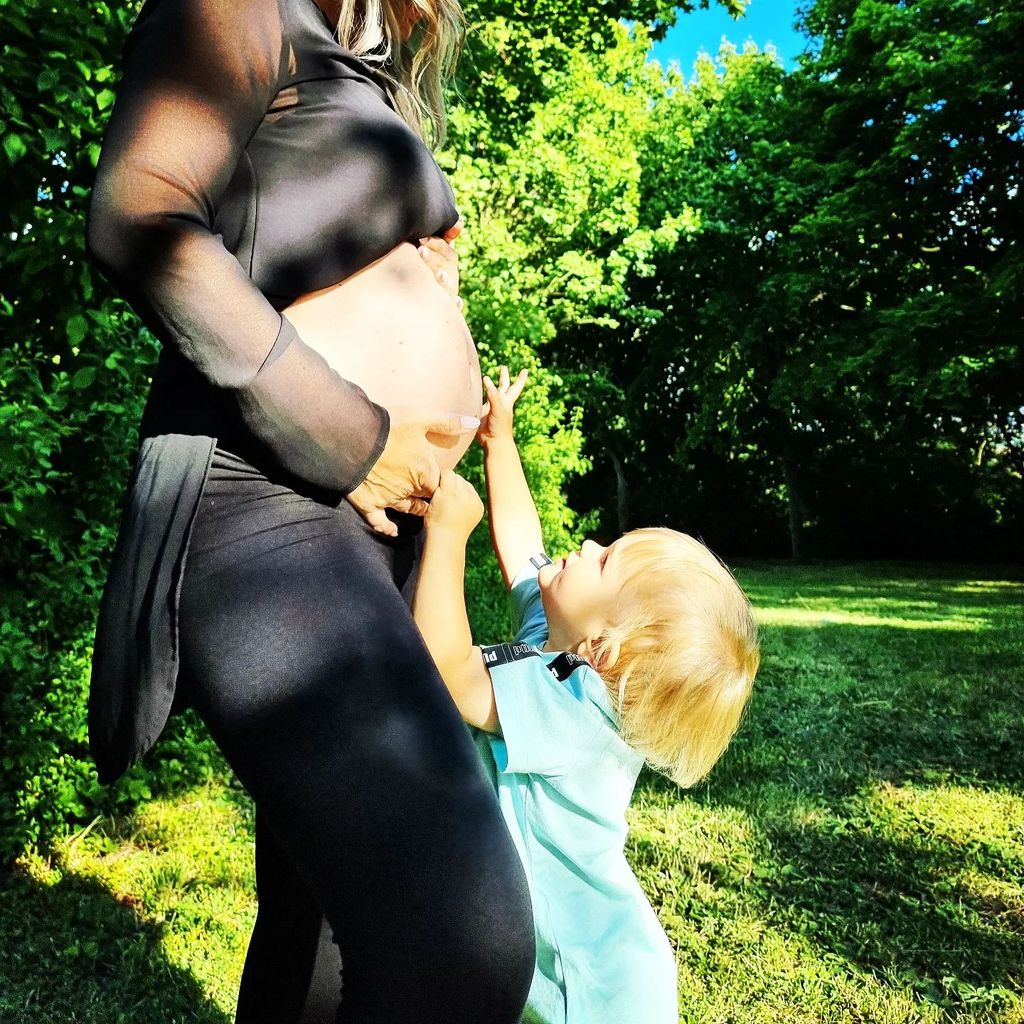 "Hochzeit auf den ersten Blick"-Samantha und ihr Sohn, Juli 2022