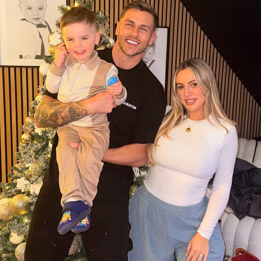 Holly Hagan, ihr Mann Jacob Blyth und Sohn Alpha-Jax, Dezember 2025