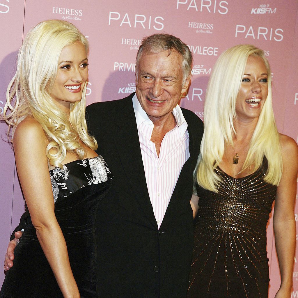 Holly Madison, Hugh Hefner und Kendra Wilkinson, August 2006 in Los Angeles