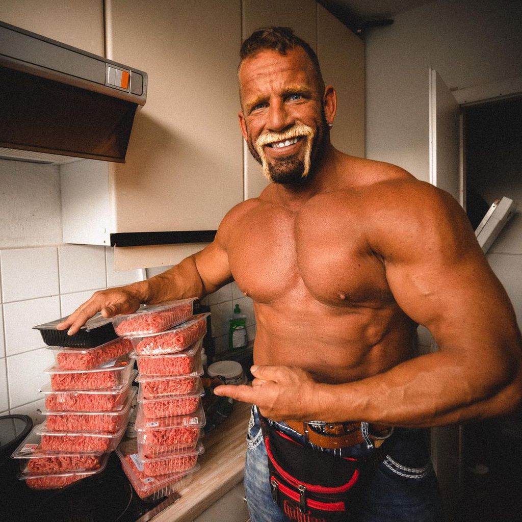 Hollywood Matze mit sehr viel Hackfleisch